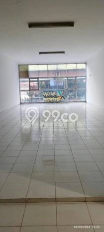 Area Strategis! Disewakan Ruko Lokasi Blimbing, Malang Cocok untuk Bisnis Area Strategis! Disewakan Ruko Lokasi Blimbing, Malang Cocok untuk Bisnis