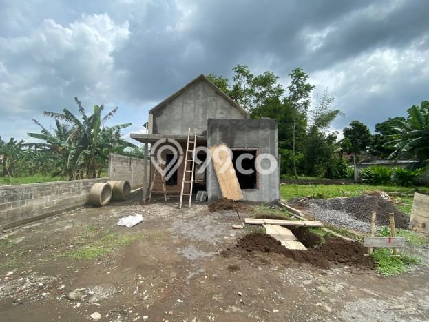 Jual Rumah Strategis Bagus Punya 2 KT di Mlati Sleman SHM Jual Rumah Strategis Bagus Punya 2 KT di Mlati Sleman SHM