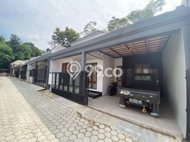 Jual Rumah Strategis Bagus Punya 3 KT di Ngaglik Sleman SHM Jual Rumah Strategis Bagus Punya 3 KT di Ngaglik Sleman SHM