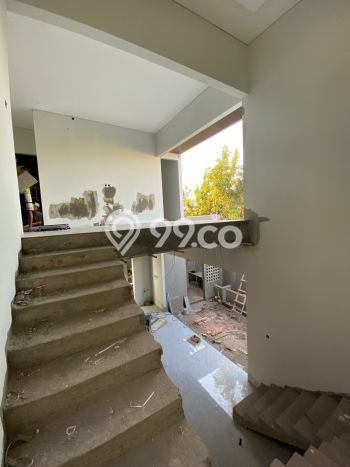 For Sale! Premium House LT 196m2 Desain Modern di Maguwoharjo For Sale! Premium House LT 196m2 Desain Modern di Maguwoharjo