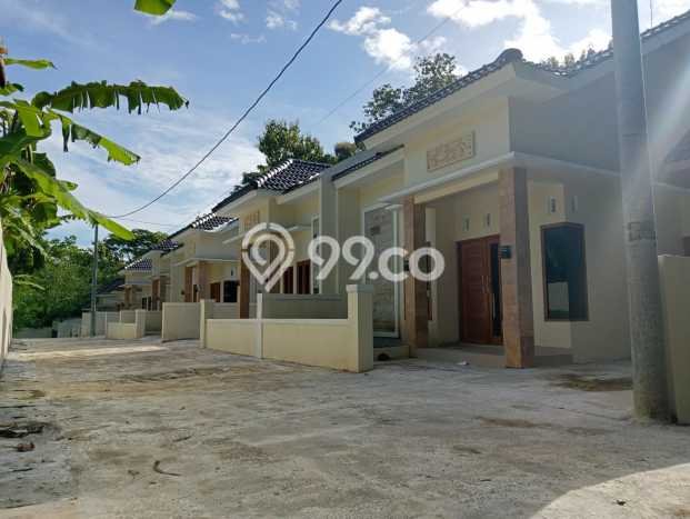 Jual Rumah Murah Meriah Moyudan Punya 2 KT & LT 102m2 Jual Rumah Murah Meriah Moyudan Punya 2 KT & LT 102m2