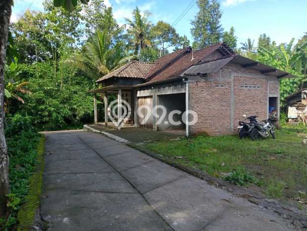 Rumah Budget Favorit Siap Huni Area Minggir LT 104m2 Rumah Budget Favorit Siap Huni Area Minggir LT 104m2