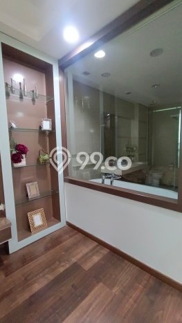 Hunian Apartemen Eksklusif untuk Dijual di Jakarta Barat dengan 4 BR & 4 Kamar Mandi Hunian Apartemen Eksklusif untuk Dijual di Jakarta Barat dengan 4 BR & 4 Kamar Mandi