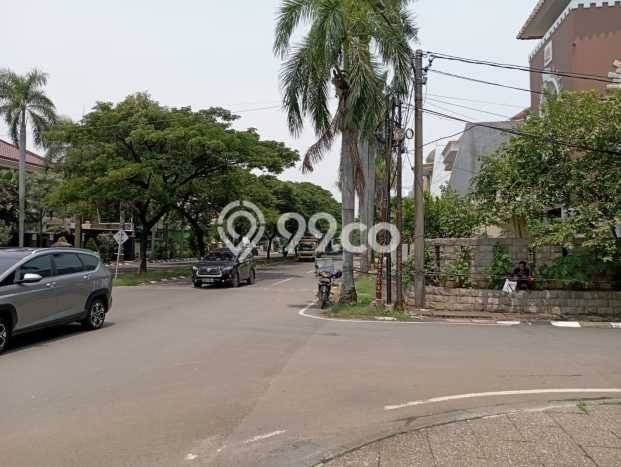 Hunian Eksklusif Siap Huni LT 300m2 di Duren Sawit, Jakarta Timur Hunian Eksklusif Siap Huni LT 300m2 di Duren Sawit, Jakarta Timur