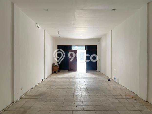 Untuk Dijual! Ruko di Grogol Jakarta Barat LT 74m2 / LB 270m2 Kawasan Strategis Untuk Dijual! Ruko di Grogol Jakarta Barat LT 74m2 / LB 270m2 Kawasan Strategis