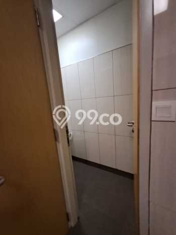 Unit Kantor Dijual di Jakarta Barat LT 300m2 & LB 626m2 Unit Kantor Dijual di Jakarta Barat LT 300m2 & LB 626m2