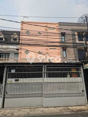 Ruko Bagus Dijual LB 350m2 Lokasi Strategis Jakarta Barat Area Cocok untuk Berbisnis Ruko Bagus Dijual LB 350m2 Lokasi Strategis Jakarta Barat Area Cocok untuk Berbisnis