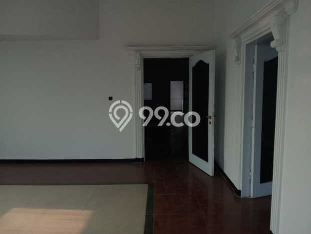 Gudang Dijual di Prime Area Jakarta Barat Luas 1200m2 Gudang Dijual di Prime Area Jakarta Barat Luas 1200m2