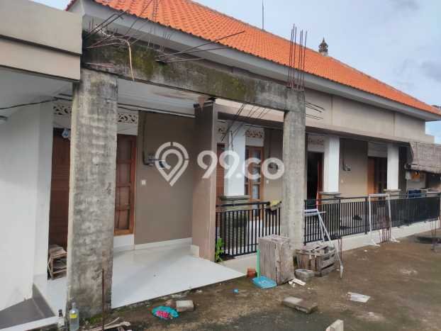 Unit Komersial Dijual di Badung LT 300m2 & LB 250m2 Unit Komersial Dijual di Badung LT 300m2 & LB 250m2