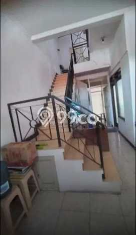 Rumah Luas Asri 6 KT Siap Pakai di Darmo permai Surabaya Rumah Luas Asri 6 KT Siap Pakai di Darmo permai Surabaya