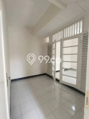 Jarang Ada! Rumah Sewa 3 Kamar Bagus Siap Huni Citraland Jarang Ada! Rumah Sewa 3 Kamar Bagus Siap Huni Citraland