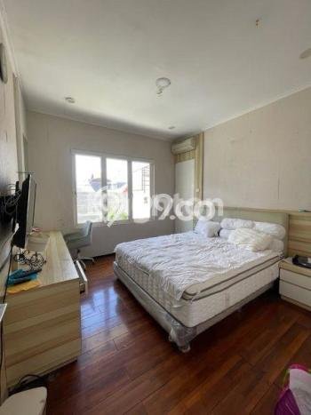 Jarang Ada! Rumah Kontrakan 5 Kamar Nyaman Siap Huni Darmo permai Jarang Ada! Rumah Kontrakan 5 Kamar Nyaman Siap Huni Darmo permai
