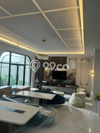 Dijual Rumah Mewah Megah Dengan View Cantik di Citraland, Surabaya Dijual Rumah Mewah Megah Dengan View Cantik di Citraland, Surabaya
