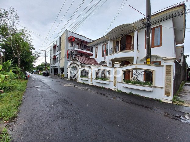 For Sale Rumah Mewah Exclusive di Mlati, Sleman For Sale Rumah Mewah Exclusive di Mlati, Sleman