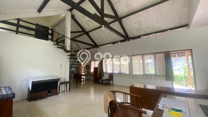 Rumah Luxury Modern Tanpa Renovasi di Kaliurang Sleman Rumah Luxury Modern Tanpa Renovasi di Kaliurang Sleman