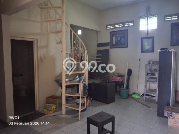 Unit Ruko Disewa Lokasi Ngaglik, Sleman Spesifikasi Luas Bangunan 374m2 Unit Ruko Disewa Lokasi Ngaglik, Sleman Spesifikasi Luas Bangunan 374m2