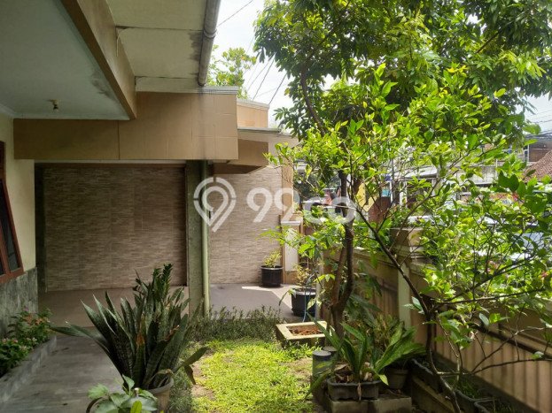 Siap Huni Hunian Elit 8 Kamar di Kalasan Dekat ke Mana Saja Siap Huni Hunian Elit 8 Kamar di Kalasan Dekat ke Mana Saja