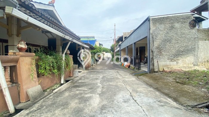 Lahan Strategis di Ngaglik Dijual dengan Luas 232m2 Lahan Strategis di Ngaglik Dijual dengan Luas 232m2