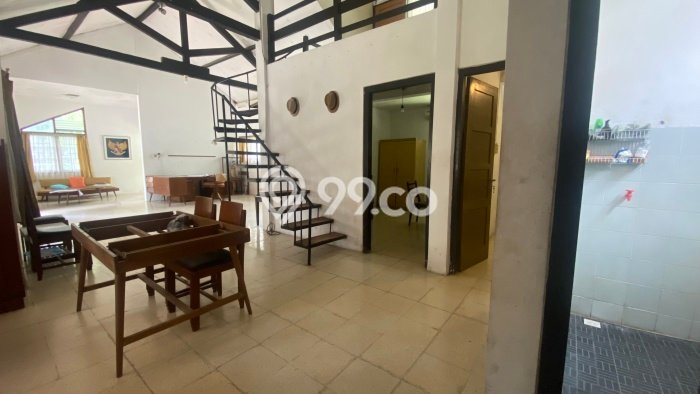 Rumah Luxury Modern Tanpa Renovasi di Kaliurang Sleman Rumah Luxury Modern Tanpa Renovasi di Kaliurang Sleman