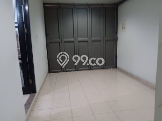 HOT LISTING! Rumah Siap Huni lokasi Batununggal, Bandung, Luas 260m2m² Bangunan 305m2m² HOT LISTING! Rumah Siap Huni lokasi Batununggal, Bandung, Luas 260m2m² Bangunan 305m2m²