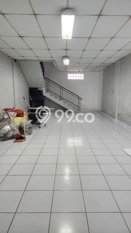 HARGA SPESIAL! Rumah di , Akses ke Fasilitas, 2 KM, LT 100m2m² Bangunan 216m2m² HARGA SPESIAL! Rumah di , Akses ke Fasilitas, 2 KM, LT 100m2m² Bangunan 216m2m²