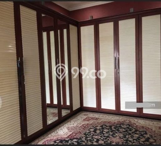 FEATURED! Rumah Asri di , Luas 880m2m² Bangunan 500m2m² FEATURED! Rumah Asri di , Luas 880m2m² Bangunan 500m2m²
