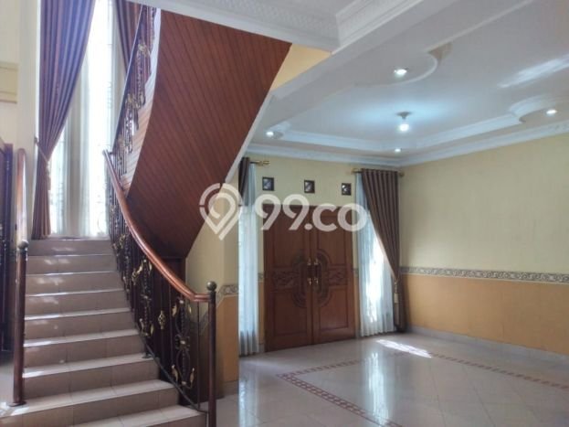 DIJUAL CEPAT! Rumah Modern di Antapani, Bandung, LT 260m2m² LB 400m2m² Bisa Nego! DIJUAL CEPAT! Rumah Modern di Antapani, Bandung, LT 260m2m² LB 400m2m² Bisa Nego!