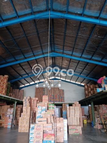 Gudang Kawasan Komersial di , Luas 900m2m², Ramai Gudang Kawasan Komersial di , Luas 900m2m², Ramai