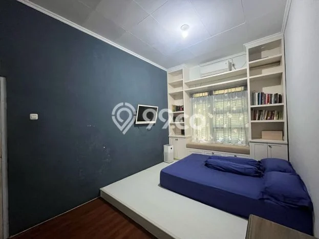 KESEMPATAN TERBAIK! Rumah area , 7 KT, Ready, LT 190m2m² Bangunan 200m2m² KESEMPATAN TERBAIK! Rumah area , 7 KT, Ready, LT 190m2m² Bangunan 200m2m²