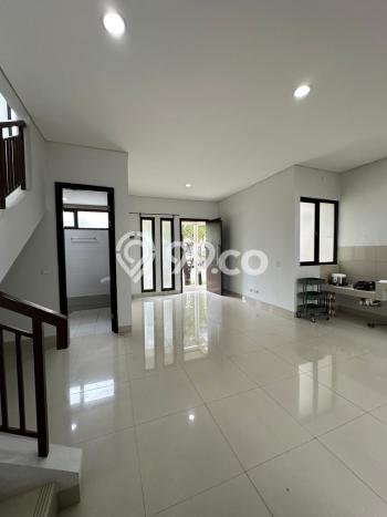 NEW LISTING! Rumah kawasan BSD City, Ready, 2 KM, Akses BSD City, Tangerang, Tangerang, LT 112m² LB 150m² NEW LISTING! Rumah kawasan BSD City, Ready, 2 KM, Akses BSD City, Tangerang, Tangerang, LT 112m² LB 150m²