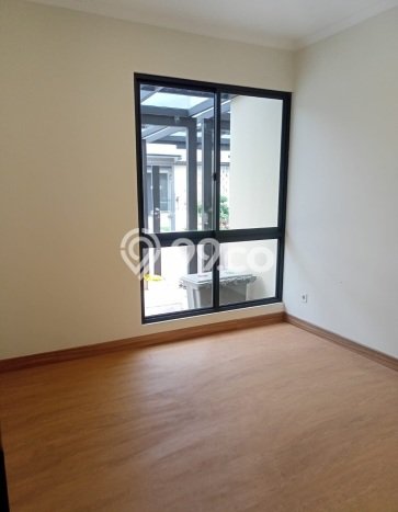 Sewa Rumah Harga Terjangkau di Gading Serpong Tangerang Punya 4 Kamar Tidur Sewa Rumah Harga Terjangkau di Gading Serpong Tangerang Punya 4 Kamar Tidur