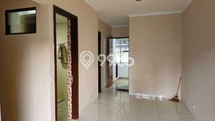 Rumah Cantik Siap Huni Di BSD Luas 200m2 Aman Rumah Cantik Siap Huni Di BSD Luas 200m2 Aman
