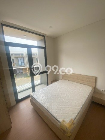 PILIHAN TEPAT! Rumah di BSD City, 3 KT, Akses Sekolah, Luas 60m² Bangunan 70m² PILIHAN TEPAT! Rumah di BSD City, 3 KT, Akses Sekolah, Luas 60m² Bangunan 70m²