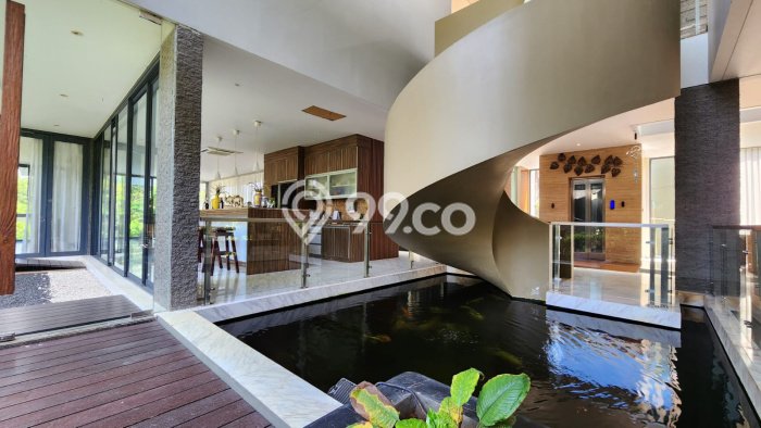 Rumah Elit Modern Tanpa Renovasi di Sentul City Bogor Rumah Elit Modern Tanpa Renovasi di Sentul City Bogor