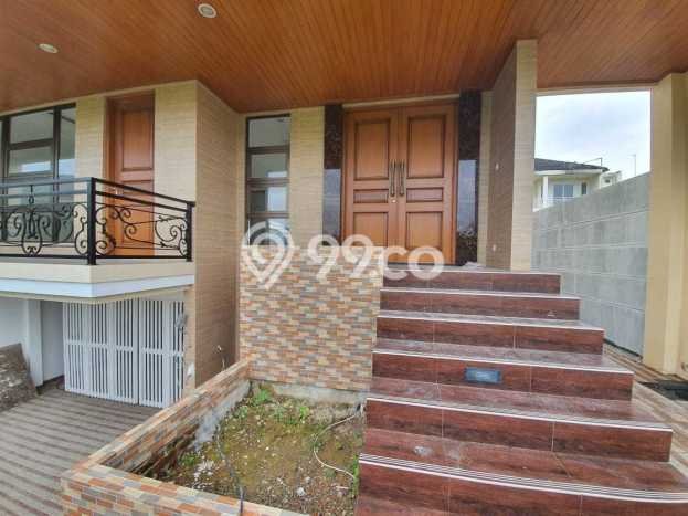 Jual Rumah Luas Elegan Dengan View Eksklusif di Sentul City, Bogor Jual Rumah Luas Elegan Dengan View Eksklusif di Sentul City, Bogor