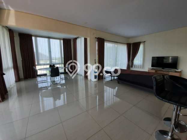 Rumah Nyaman di Sentul City, 4 KM, Area Tenang, LT 599m² LB 300m² Rumah Nyaman di Sentul City, 4 KM, Area Tenang, LT 599m² LB 300m²
