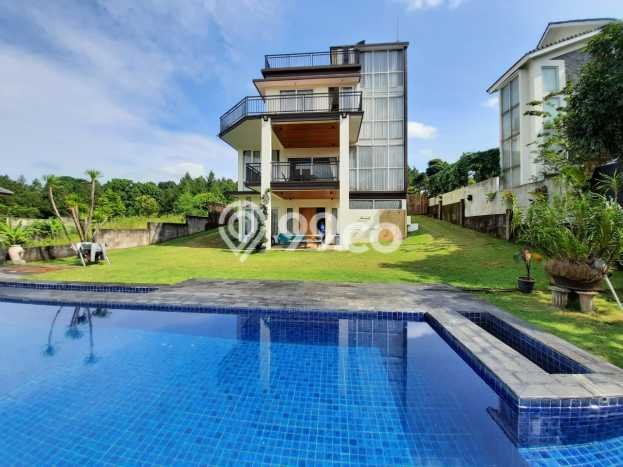 Rumah Nyaman di Sentul City, 4 KM, Area Tenang, LT 599m² LB 300m² Rumah Nyaman di Sentul City, 4 KM, Area Tenang, LT 599m² LB 300m²