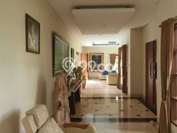 Siap Huni Rumah Mewah 6 Kamar di Ciawi Dekat ke Mana Pun Siap Huni Rumah Mewah 6 Kamar di Ciawi Dekat ke Mana Pun