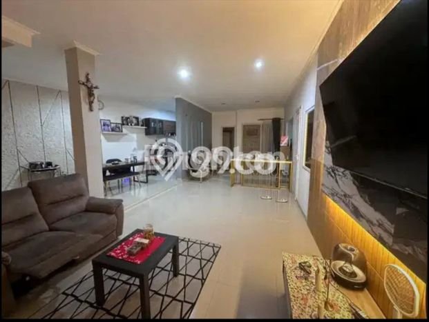 Rumah Terawat area Gading Serpong, Tangerang, Luas Tanah 156m², LB 300m² Rumah Terawat area Gading Serpong, Tangerang, Luas Tanah 156m², LB 300m²