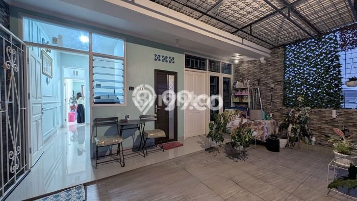 Rumah Luxury Modern Tanpa Renovasi di Duri Kepa Jakarta Barat Rumah Luxury Modern Tanpa Renovasi di Duri Kepa Jakarta Barat