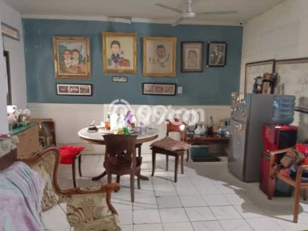 Hunian Mewah LB 150m2 Siap Pakai Desain Elegan di Bekasi, Bekasi Hunian Mewah LB 150m2 Siap Pakai Desain Elegan di Bekasi, Bekasi