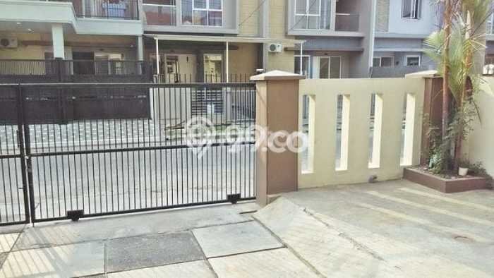 Dijual Rumah Modern 3 KT di Duta Garden, Tangerang Dijual Rumah Modern 3 KT di Duta Garden, Tangerang