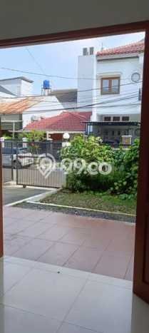 Ready to Use! Premium House LT 161m2 Desain Elegan di Puri Indah Ready to Use! Premium House LT 161m2 Desain Elegan di Puri Indah