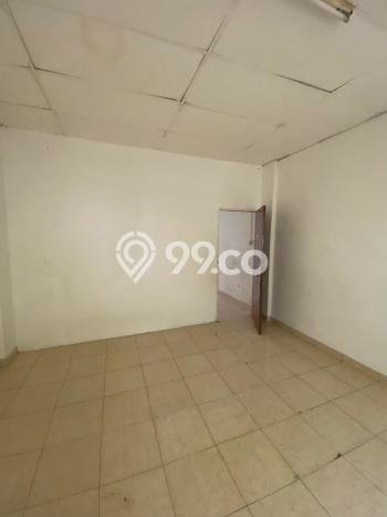 Ruko disewakan lokasi strategis Taman Surya Jakarta Barat 153m2 Ruko disewakan lokasi strategis Taman Surya Jakarta Barat 153m2