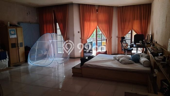 Siap Huni Rumah Mewah 4 Kamar di Pasar Minggu Dekat ke Mana Pun Siap Huni Rumah Mewah 4 Kamar di Pasar Minggu Dekat ke Mana Pun