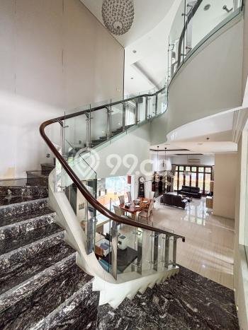 Ready to Use! Premium House LT 480m2 Desain Elegan di Alam Sutera Ready to Use! Premium House LT 480m2 Desain Elegan di Alam Sutera