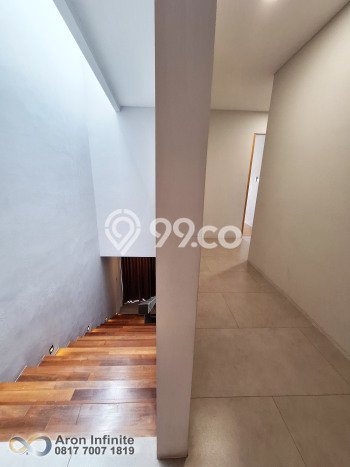 Rumah Luxury Dijual di Jakarta Barat Fasilitas Premium Rumah Luxury Dijual di Jakarta Barat Fasilitas Premium