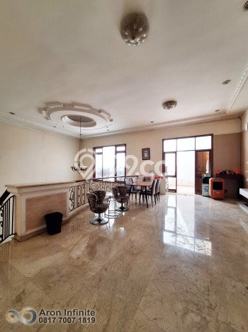 Jual Rumah Luas Elegan Dengan View Cantik di Pantai Indah Kapuk, Jakarta Utara Jual Rumah Luas Elegan Dengan View Cantik di Pantai Indah Kapuk, Jakarta Utara