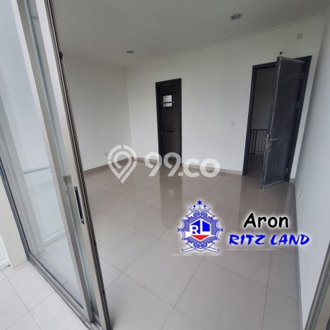 Jual Rumah Mewah Megah Dengan View Cantik di Pantai Indah Kapuk 2, Jakarta Utara Jual Rumah Mewah Megah Dengan View Cantik di Pantai Indah Kapuk 2, Jakarta Utara