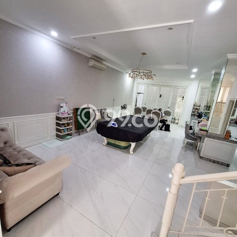 Rumah Elit Modern Tanpa Renovasi di Pantai Indah Kapuk Jakarta Utara Rumah Elit Modern Tanpa Renovasi di Pantai Indah Kapuk Jakarta Utara